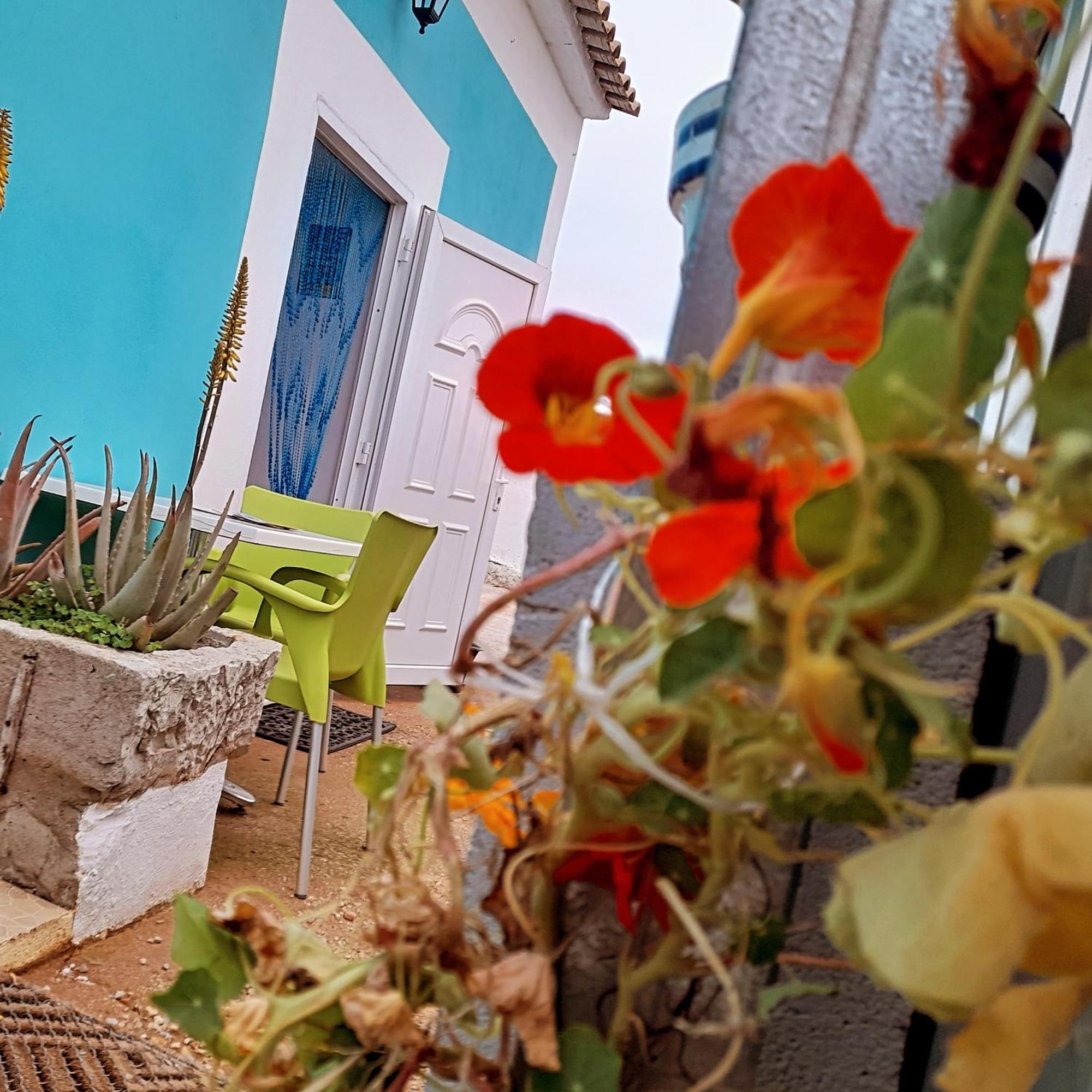 Estudio Dominicana In Albufeira Gale 外观 照片